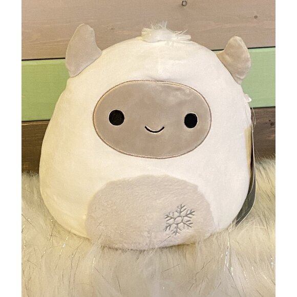 Squishmallow New 8”  White Snowflake Yeti Canadian 2021 OG Original Amleth - Picture 1 of 6